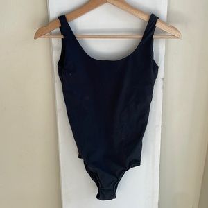 XXS EVERLANE Ballet back bodysuit 🖤